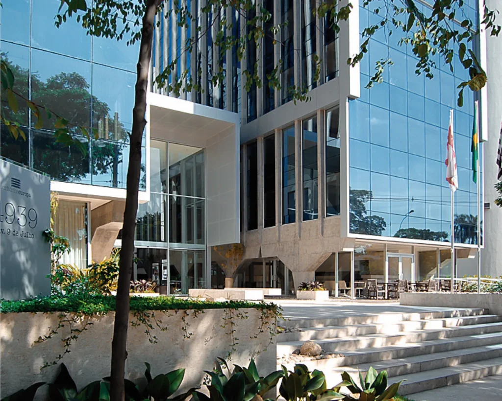 Edifício da clínica na Av. Nove de Julho, 4939, Itaim Bibi